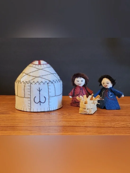 Handmade World Nativity White Felt Yurt Kyrgyzstan Fair Trade Sedona Spirit 5”