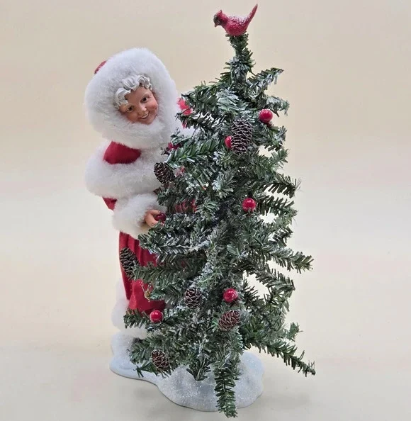 Dept 56 Possible Dreams The Perfect Tree Mrs Claus Clothtique Rare in Box 2006