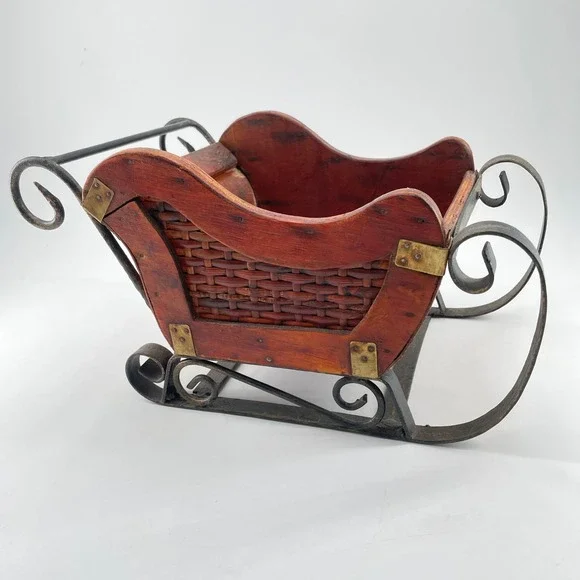 Vintage Wrought Iron and Wood Decorative Christmas Sleigh Wicker Centerpiece 12