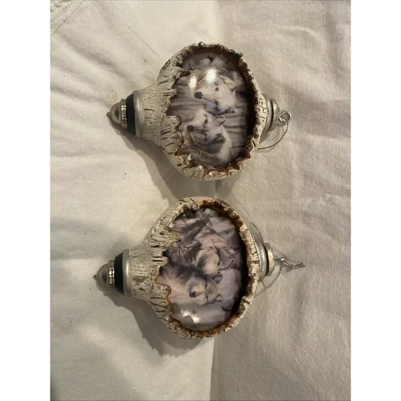 Bradford exchange Birch Wolf ornaments two-piece set 