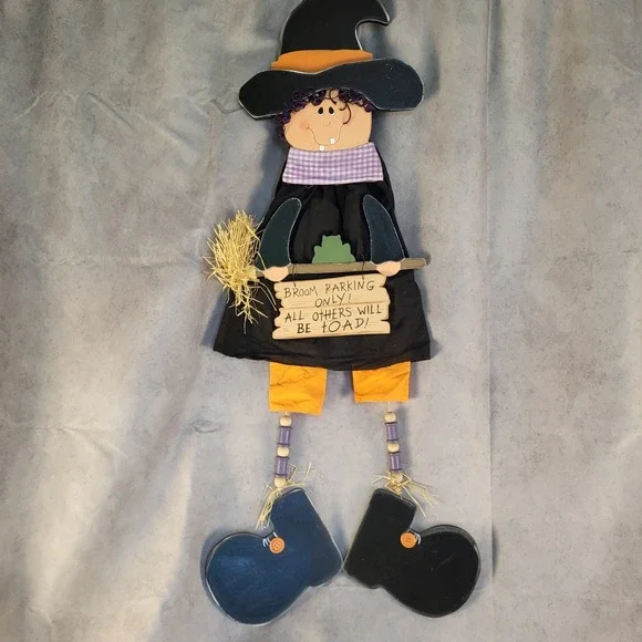 3' Vintage Halloween Witch Wooden Wall Hanging Painted 