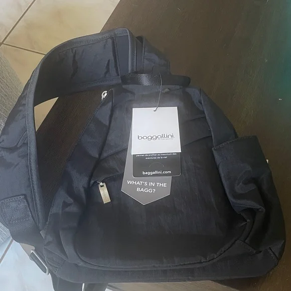 Baggallini Black Crossbody Sling Backpack