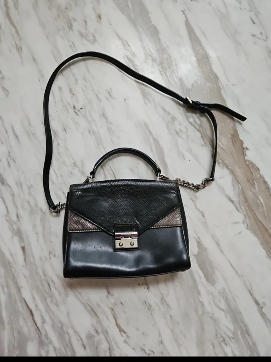 Michael KORS Black and Metallic Accent Top-Handle Crossbody Bag
