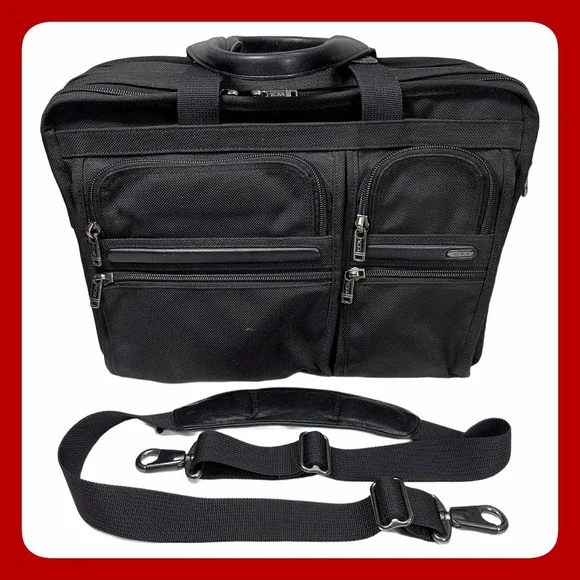 Tumi 26160D4 Black Ballistic Nylon 17in Laptop Briefcase Messenger Bag Excellent