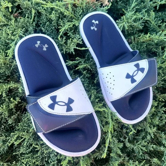 Under Armour Ignite VI Little‎ Kids Slide Sandals Size 2Y Navy Blue White Shoes