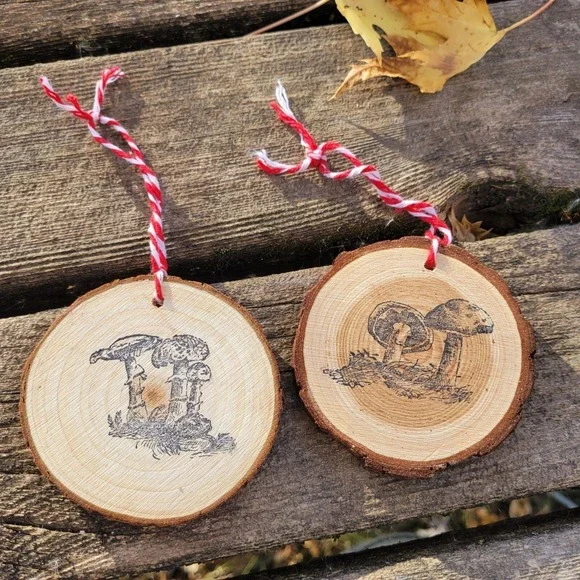 Handcrafted Mushroom Wood Slice‎ Ornaments Natural Bark Fungi Woodland Decor