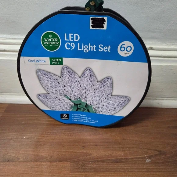 Winter Wonder Lane LED C9 Light Set 60 Cool White‎ Green Wire Holiday Decor
