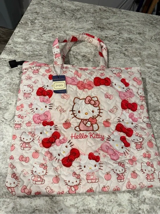 NWT ZYQOL Hello Kitty Quilted Travel Tote Bag Pink Red Bow Kawaii 16