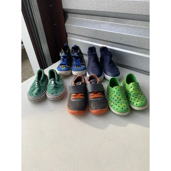 Toddler Boys Shoe Lot Size 7C Mixed Brands Cat & Jack Reebok Batman Snow boots