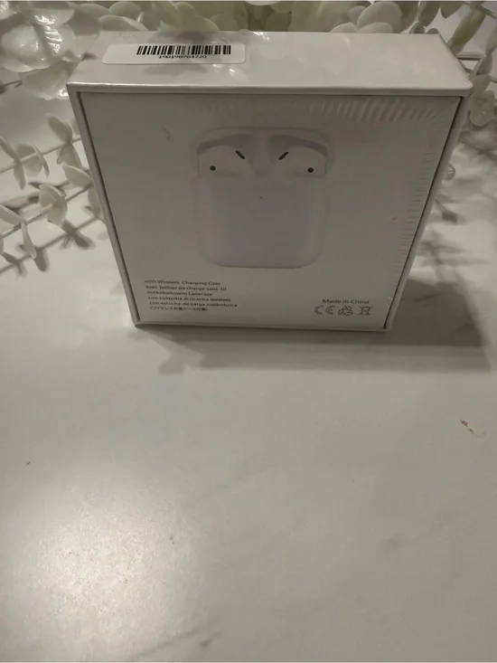 Wireless Earbuds with Charging Case - White