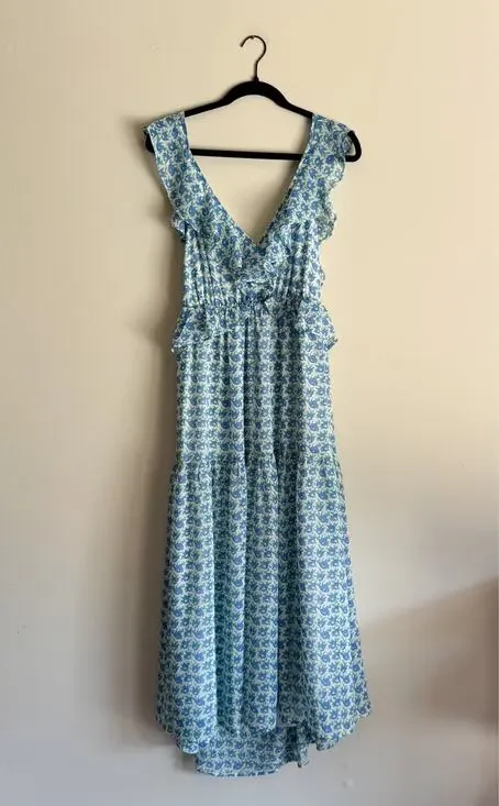 Lush Blue + White Floral Print V Neck Ruffle Tiered Open Back Maxi Dress XL
