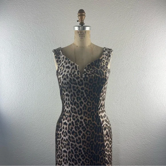 Nasty Gal l 6 Retro Pinup Animal Leopard Velvet Sweetheart Bodycon Wiggle Dress