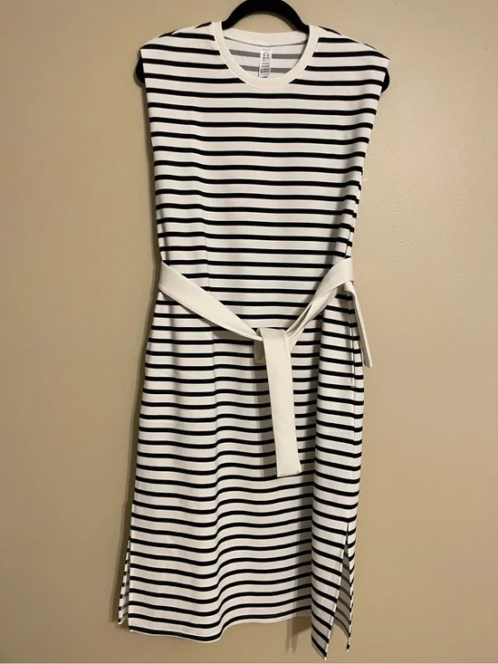 SPANX Airessentials Sleeveless Striped Tank Dress Cream Black Stripes Large
