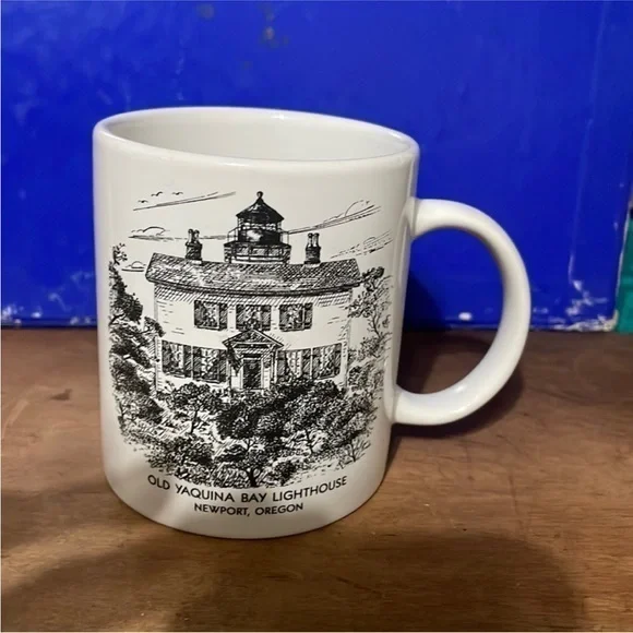 Old Yaquina Bay Lighthouse Mug - White