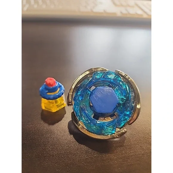 BEYBLADE‎ Blue And Silver