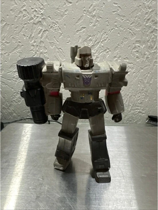 2014 Transformers Titan Heroes Megatron Action Figure