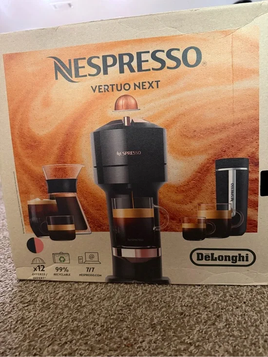 Coffee packaging with pods and servings
