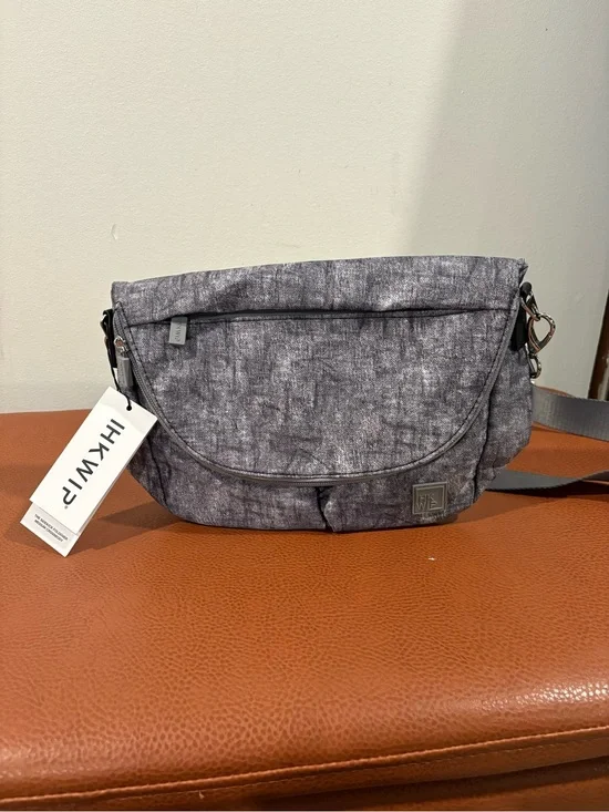 Hikwi Gray Men's Messenger Crossbody Bag