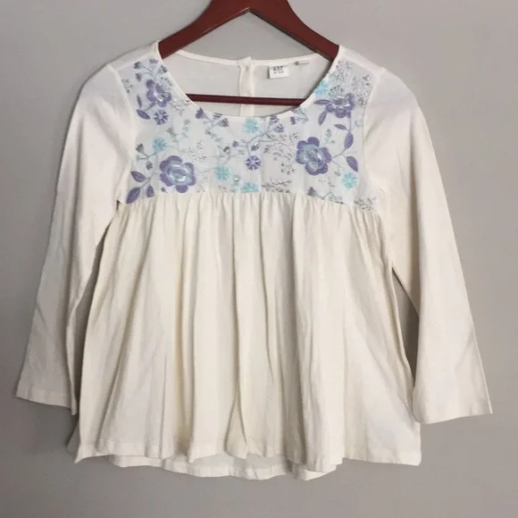 Gap Girls NWT Super Cute Ivory Top Size XXL(14/16)
