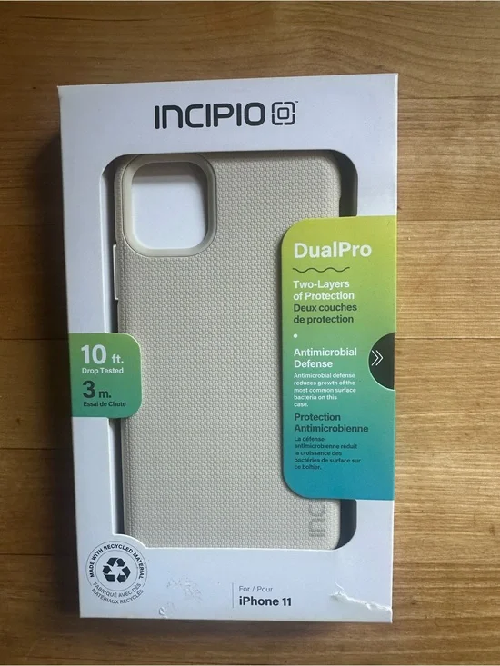 speck DualPro Textured Beige iPhone 11 Case