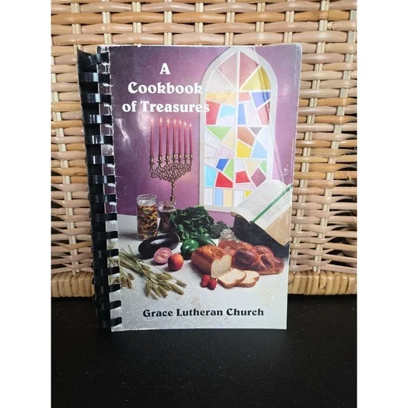 Grace Lutheran‎ Church Cookbook Salisbury, NC 1993 Local Vintage