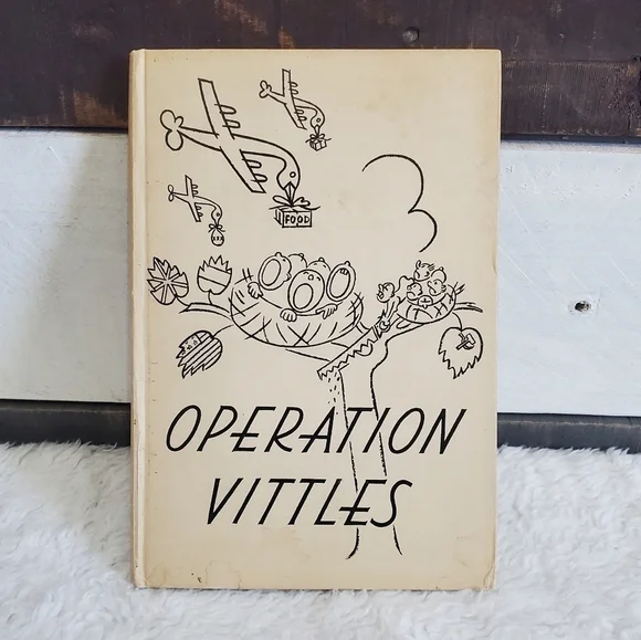𝅺VINTAGE VTG Operation Vittles 1949 Hardcover Recipe Cookbook