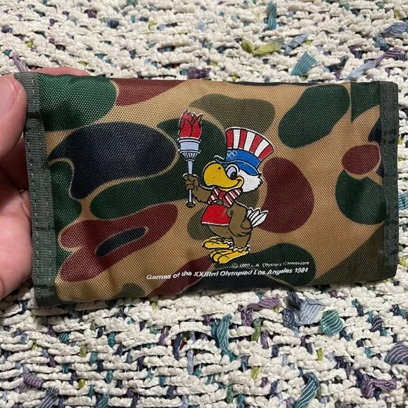 Vintage 1984 Los Angeles Olympics‎ green Camouflage trifold Wallet Sam the Eagle