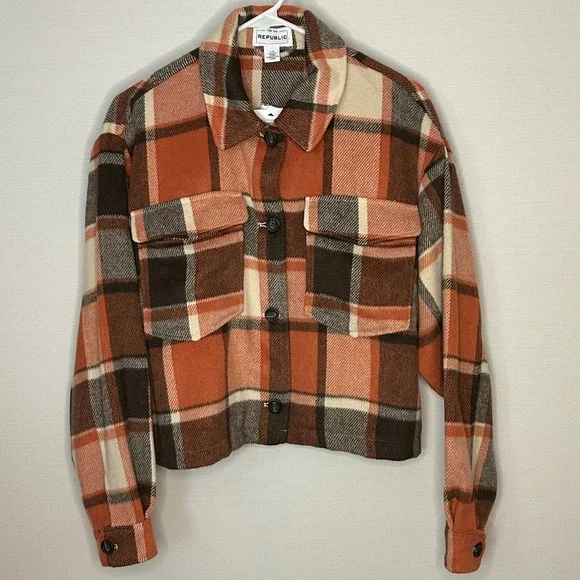 For The Republic Plaid Cropped Flannel Shacket Jacket L NWT Fall Gorpcore Layer