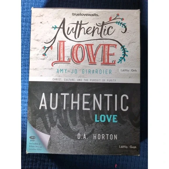 LifeWay Authentic Love Bible Study Leader Kit‎ Girls/Guys Christ (Has Writing)