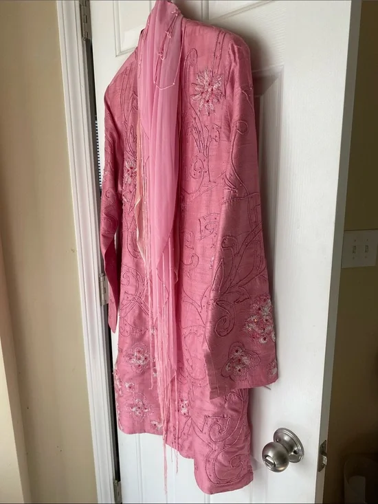 Silk blazer and two chiffon scarves. Embroidered beaded pockets GORGEOUS!