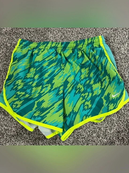 Nike Girls Neon Yellow-Trim Green & Teal Pattern Athletic Shorts - size L