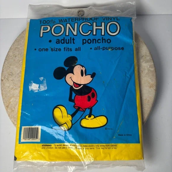 Vintage Disney Mickey Mouse Rain Poncho Yellow Vinyl‎ Adult One Size New Sealed