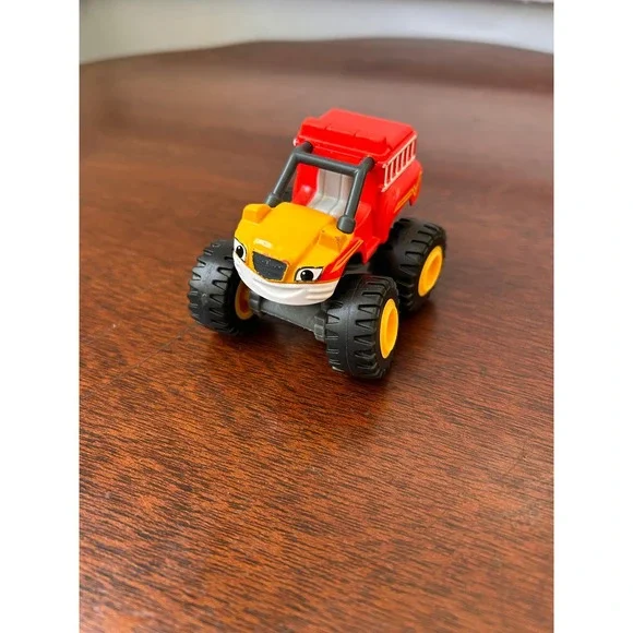 Fisher-Price Blaze and the Monster Machines Fire Rescue Blaze Die-Cast GYC99