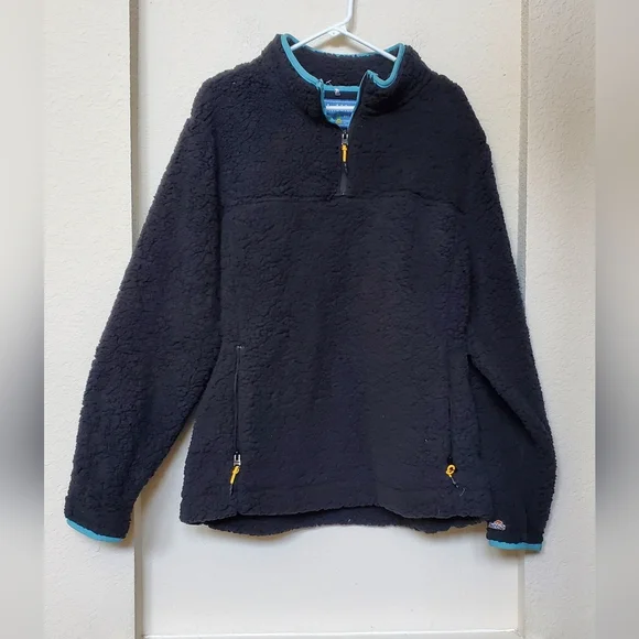 Chubbies Black Half Zip Sherpa Pullover. Size XL