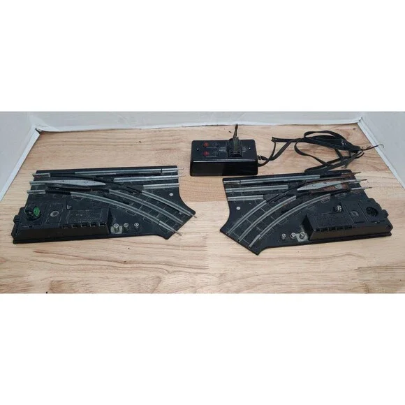 2 Vintage LIONEL No 027 Switch Track Train O Gauge 1 1/4