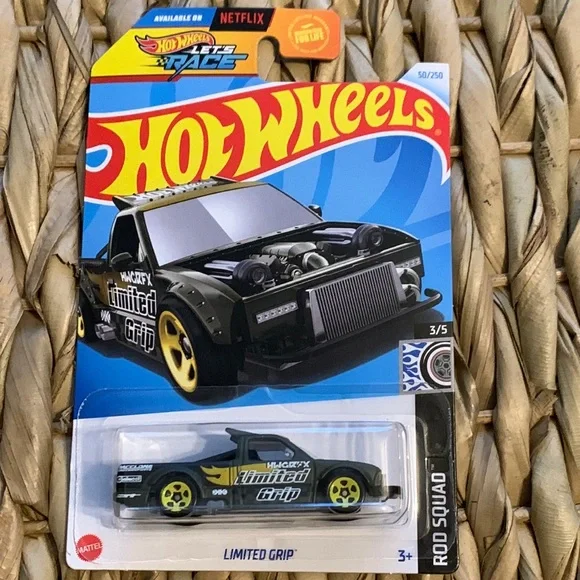 Hot Wheels limited Grip Pickup Truck Hotwheels Netflix Lets Race