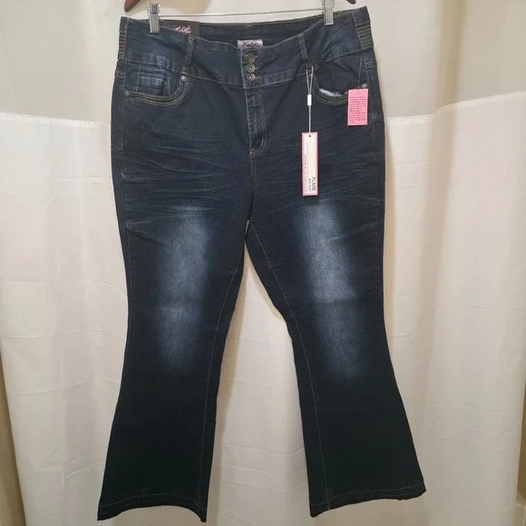 True Luck Women's Flare Mid-Rise Denim Blue‎ Jeans Size 20 NWT