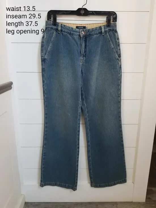 Womens Izod Jeans 100% cotton size 4 Wide Leg