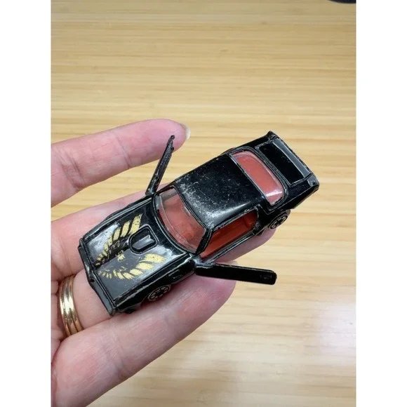 Vintage Yat Ming Pontiac Firebird Trans Am Black Gold Eagle Diecast Car