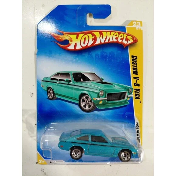 NIP Hot Wheels 2009 New Model 1:64 Die Cast Chevrolet V8 Vega Classic Car