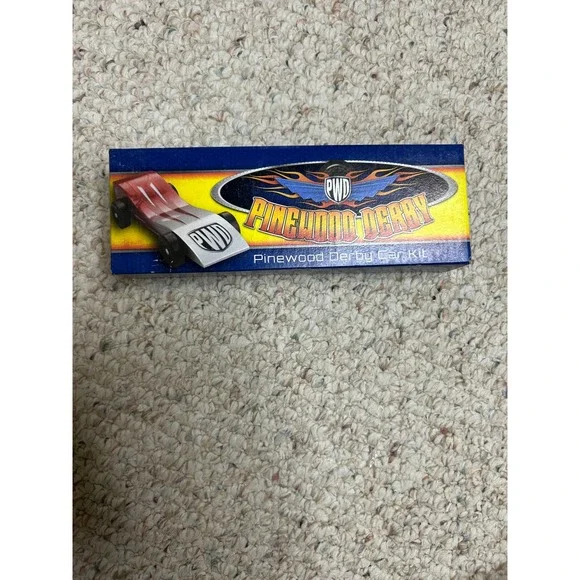Boy Scouts of America Pinewood Derby Car Kit Official BSA Model Racing Kit NEW