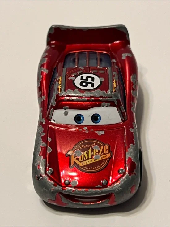 Cars Lightning McQueen & Piston Cup Official Pace Car Toy Set - Red & Yellow