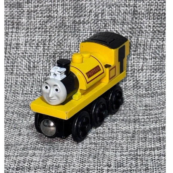 Thomas Wooden Railway Proteus Yellow Light Up Engine