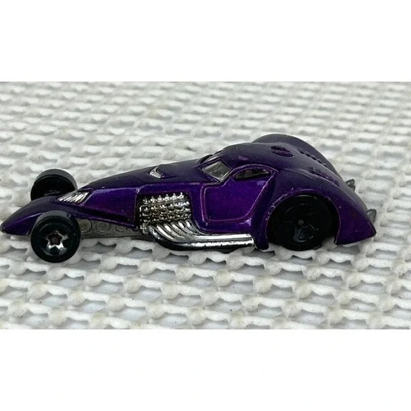 Hot Wheels 2000 First Editions Hammered‎ Coupe