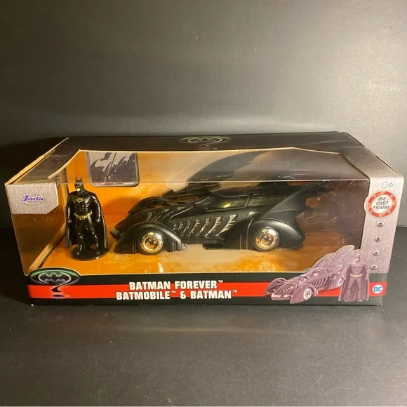 NEW Jada Toys 98036 Batman Forever BATMOBILE 1:24 Scale Vehicle‎ w/Batman Figure