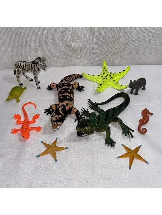 PVC Animal Lot Set of 10 Assorted Figure Sea Creatures Lizard Star Fish Seahorse