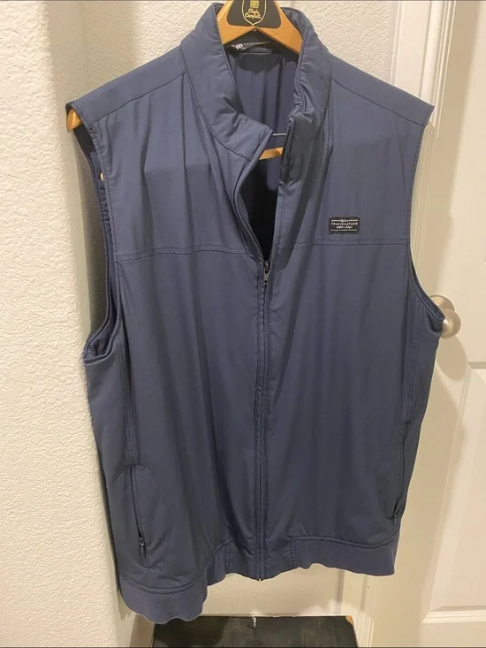 Travis Mathew Navy Zip-Up Sleeveless Venture Vest Men’s L