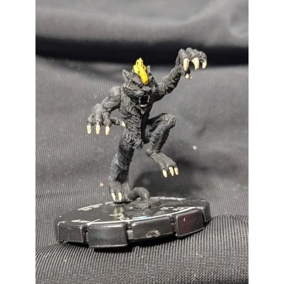 Mage‎ Knight Temple Cat WizKids 2002 Miniature Figure Tabletop RPG Game
