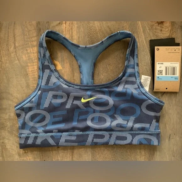 Nike Girl’s Swoosh Bra Reversible