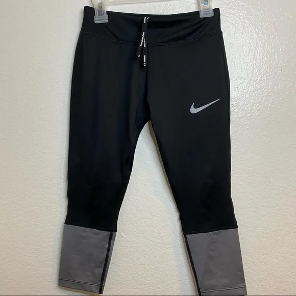 Girls Nike leggings small